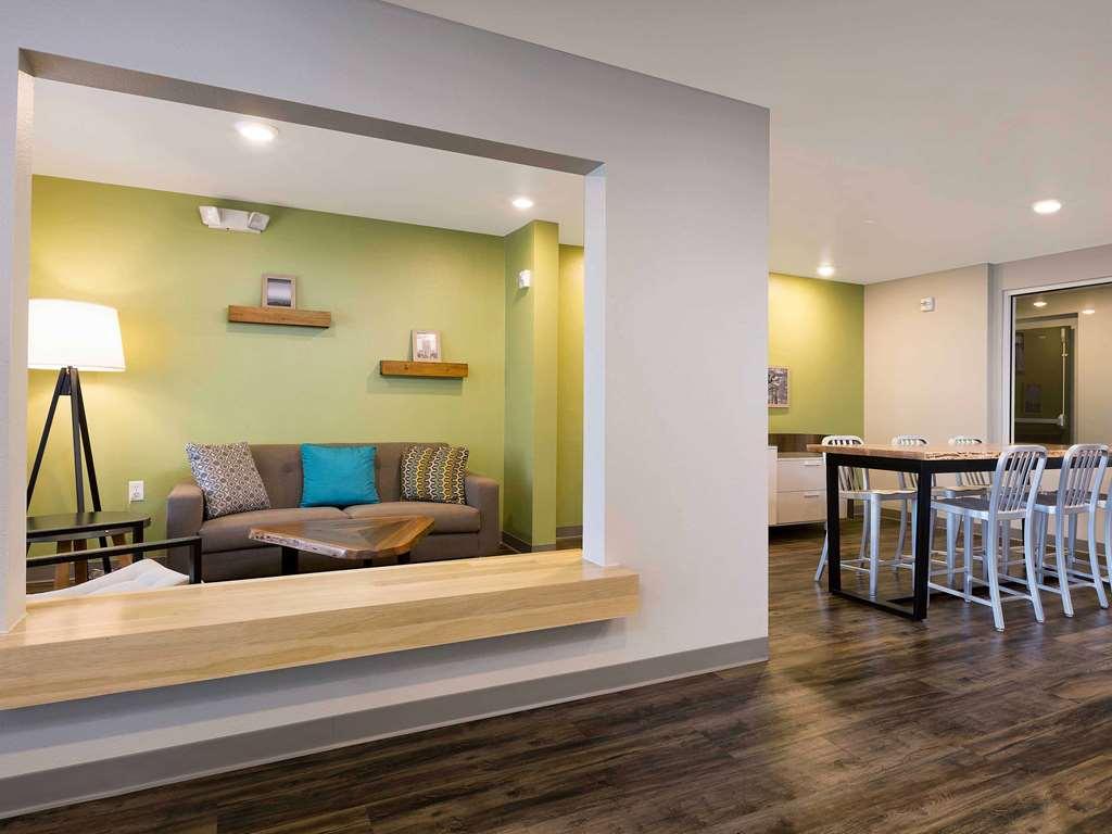 Woodspring Suites Seattle Редмонд Интерьер фото